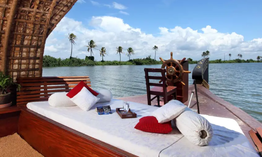 Deluxe Kerala Holiday 4N/5D